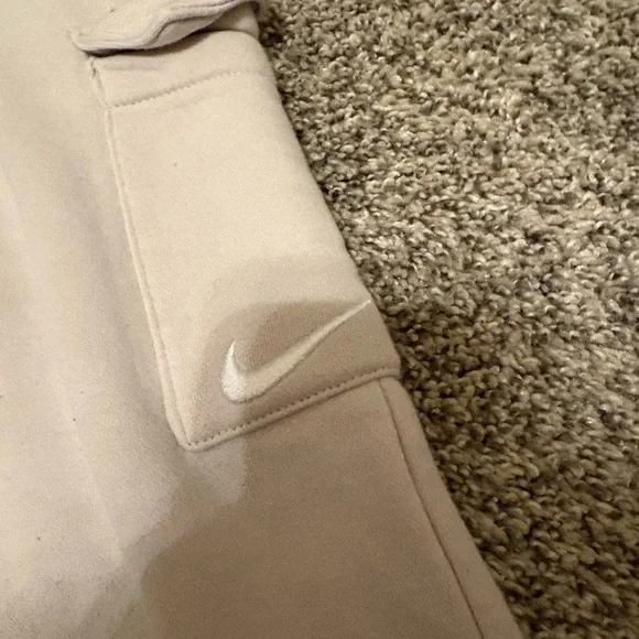 Gymshark Nike Beige Fleece Sweats - Picture 2 of 5